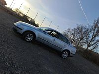Gebraucht VW Passat 131 PS (96 kW) 2001 Grau Limousine