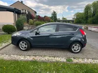 Gebraucht Ford Fiesta Celebration 101 PS (74 kW) 2015 Grau Kleinwagen