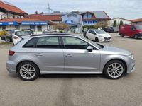 Gebraucht Audi A3 Basis 116 PS (85 kW) 2017 Florettsilber metallic Kleinwagen