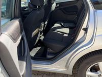 Gebraucht Ford Focus 125 PS (91 kW) 2010 Grau Kombi