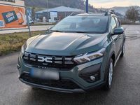 Gebraucht Dacia Sandero Expression 91 PS (66 kW) 2023 Grün Limousine