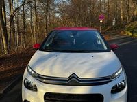 Gebraucht Citroën C3 Shine 83 PS (61 kW) 2019 Weiß Limousine