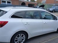 Gebraucht Kia Ceed 128 PS (94 kW) 2015 Weiß Kleinwagen