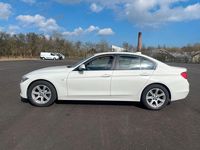 Second-hand BMW 320 184 CP (135 kW) 2014 Alb Berlinǎ