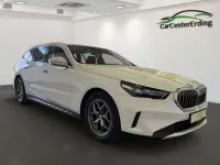 Gebraucht BMW 520 197 PS (144 kW) 2024 Alpinweiss iii Kombi