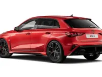 Gebraucht Audi RS3 Ambiente 400 PS (294 kW) 2026 Rot Limousine