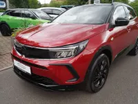 Gebraucht Opel Grandland X 131 PS (96 kW) 2022 Rot SUV