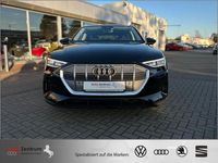 Gebraucht Audi e-tron Ambiente 300 kW (408 PS) 2022 Brilliant black SUV