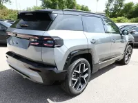Neu Jeep Compass 156 kW (213 PS) 2026 Yosemite grau metallic / dach: s SUV