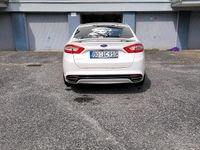 Gebraucht Ford Mondeo 180 PS (132 kW) 2015 Weiß Limousine