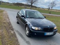 Gebraucht BMW 316 116 PS (85 kW) 2005 Blau Kleinwagen