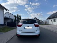 Gebraucht Ford C-MAX 101 PS (74 kW) 2015 Weiß Van / Kleinbus