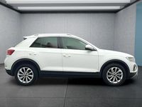 Gebraucht VW T-Roc 110 PS (80 kW) 2023 Weiß SUV