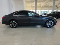 Gebraucht Mercedes E300 Avantgarde 313 PS (230 kW) 2024 Metalliclack graphitgrau Limousine