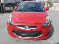 Gebraucht Hyundai ix20 Edition 90 PS (66 kW) 2013 Rot Kleinwagen