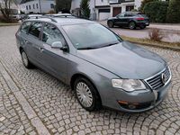 Gebraucht VW Passat 123 PS (90 kW) 2009 Grau Kombi