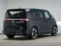 Gebraucht VW ID. Buzz Pro 150 kW (204 PS) 2024 Deep black perleffekt Van / Kleinbus