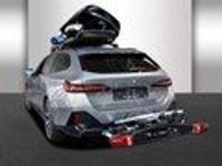 Gebraucht BMW 520 Performance 197 PS (144 kW) 2025 Oxidgrau metallic Kombi