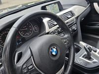 Gebraucht BMW 320 Sport Line 190 PS (139 kW) 2018 Schwarz Kombi
