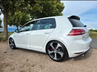 Gebraucht VW Golf VII GTI 220 PS (161 kW) 2015 Weiß Limousine