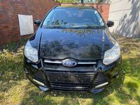 Używany Ford Focus Titanium 125 KM (91 kW) 2013 Czarny Kombi
