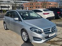 Gebraucht Mercedes B180 122 PS (89 kW) 2014 Silber Van / Kleinbus