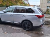 Second-hand Mitsubishi Outlander 150 CP (110 kW) 2017 Gri SUV