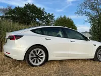 Gebraucht Tesla Model 3 Standard Range 208 kW (283 PS) 2022 Weiß Limousine
