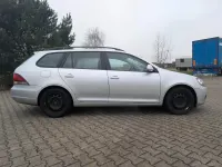 Gebraucht VW Golf VI 105 PS (77 kW) 2010 Silber Kleinwagen