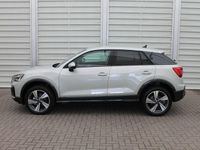 Neu Audi Q2 Advanced Plus 150 PS (110 kW) 2025 Silber SUV