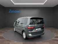 Gebraucht VW Multivan Life 204 PS (150 kW) 2025 Grau Van / Kleinbus