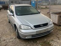 Gebraucht Opel Astra 101 PS (74 kW) 2002 Silber Kleinwagen