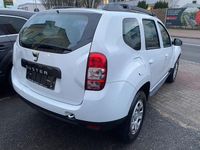 Gebraucht Dacia Duster Basis 105 PS (77 kW) 2014 Weiß SUV
