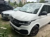 Gebraucht VW Multivan 150 PS (110 kW) 2020 Weiß Van / Kleinbus