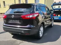 Gebraucht Nissan Qashqai 116 PS (85 kW) 2017 Violett SUV
