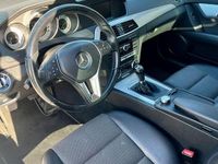 Gebraucht Mercedes C180 154 PS (113 kW) 2011 Weiß Limousine