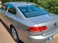 Gebraucht VW Passat Comfortline 150 PS (110 kW) 2015 Silber Limousine