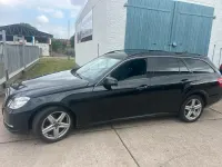 Gebraucht Mercedes E200 136 PS (100 kW) 2010 Schwarz Kombi