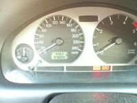 Gebraucht Mitsubishi Carisma 102 PS (75 kW) 2002 Blau Limousine