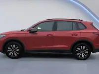 Gebraucht VW Tiguan Goal 131 PS (96 kW) 2025 Persimmon red metallic SUV