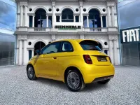 Neu Fiat 500 Icon 65 PS (47 kW) 2026 Gelb