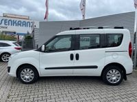 Gebraucht Opel Combo Edition 95 PS (69 kW) 2016 Weiß Van / Kleinbus