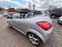 Gebraucht Opel Tigra 90 PS (66 kW) 2004 Silber Cabrio