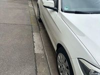 Gebraucht BMW 114 102 PS (75 kW) 2014 Weiß Kleinwagen