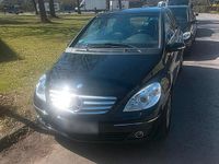 Gebraucht Mercedes B200 140 PS (102 kW) 2008 Schwarz Van / Kleinbus