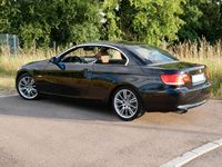 Gebraucht BMW 325 Cabriolet Performance 218 PS (160 kW) 2007 Schwarz Cabrio