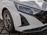Gebraucht Hyundai i20 Trend 101 PS (74 kW) 2025 Atlas white Kleinwagen