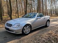 Gebraucht Mercedes SLK230 197 PS (144 kW) 2001 Silber Cabrio