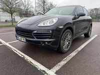Gebraucht Porsche Cayenne 239 PS (175 kW) 2010 Schwarz SUV