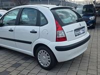 Gebraucht Citroën C3 Style 73 PS (53 kW) 2007 Weiß Limousine